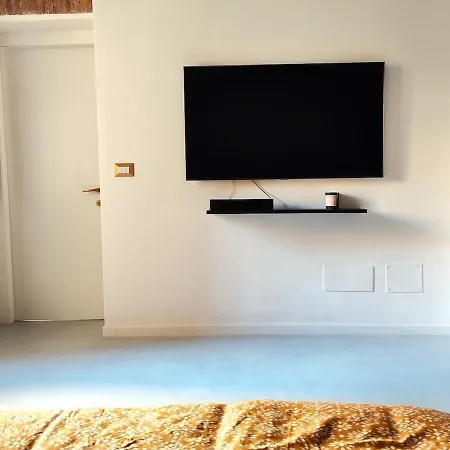 Veronica House Apartment *